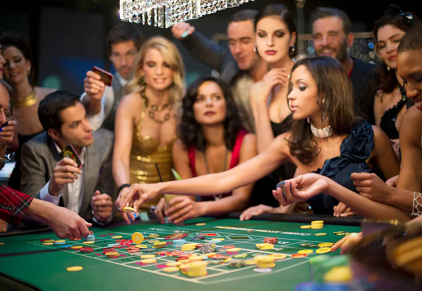 Jogos VIP 5853 - Roleta, Blackjack e Baccarat Premium